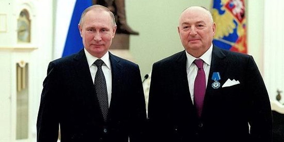 Арест имущества Вячеслава Кантора