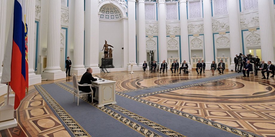 Путин, совещание