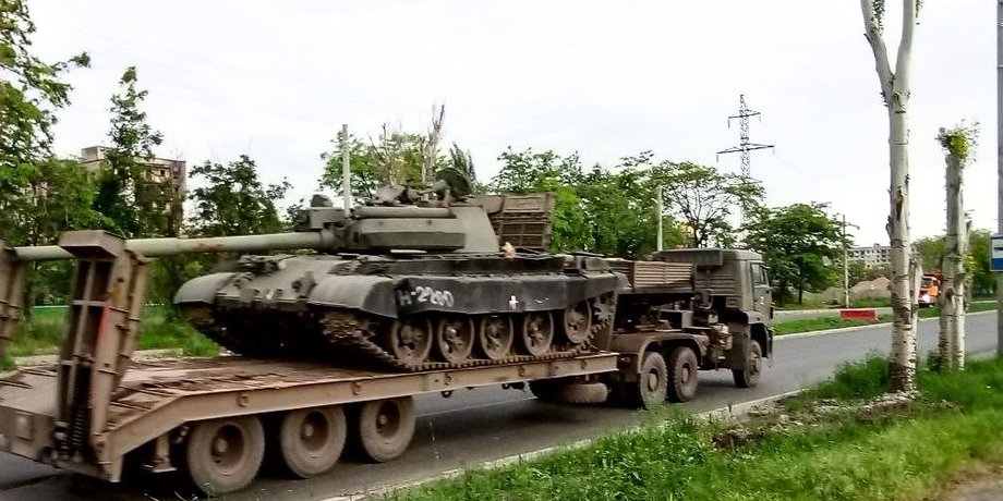 танки россия, старые танки, мариуполь танки, танки т 62
