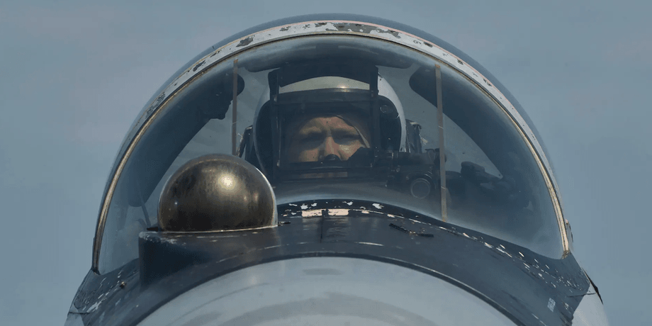 Винищувач F-16