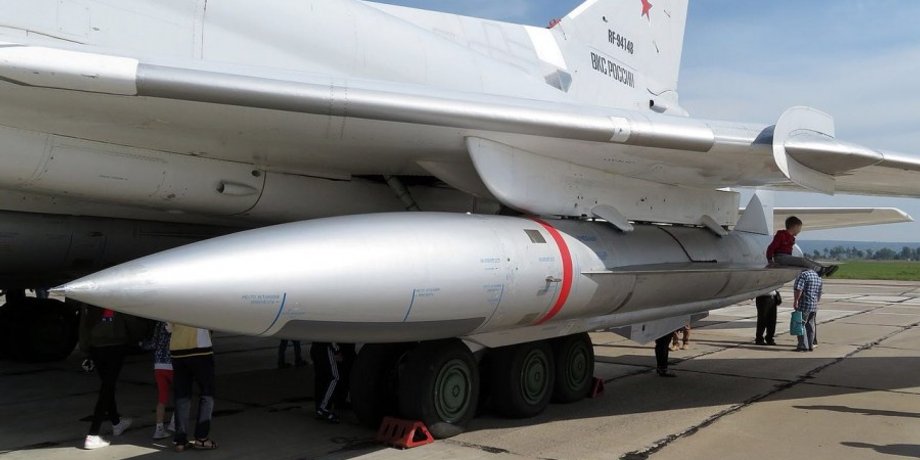 Ракети Х-22 ЗС РФ, РФ удар по Україні, Х-22 по Україні, Х-22 з касетними зарядами, Х-22 сили ППО, обстріл України Х-22