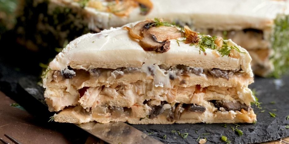 закусочный торт, грибы и курица, закуска рецепт