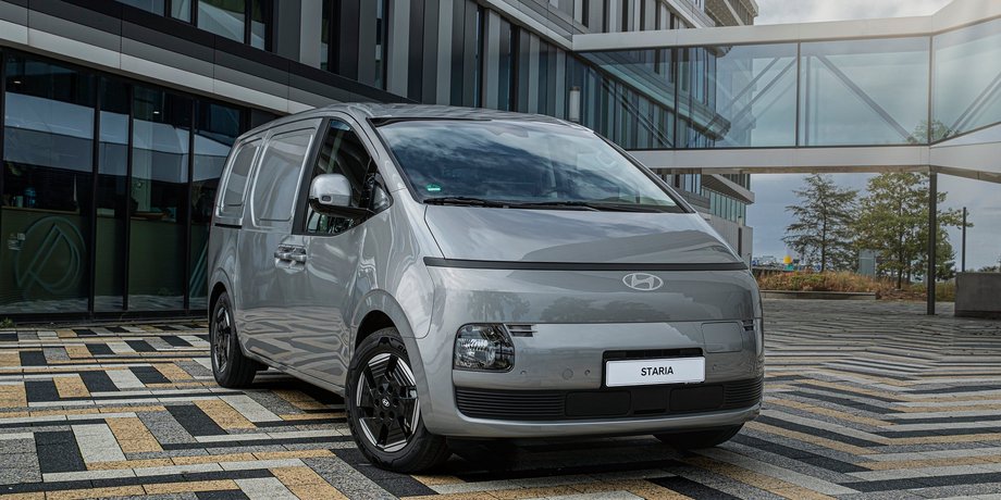 фургон Hyundai Staria