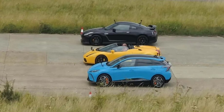 Nissan GT-R, Lamborghini Gallardo, MG 4 XPower, Заезд, Гонки, Авто, Автомобили, Суперкары, Видео