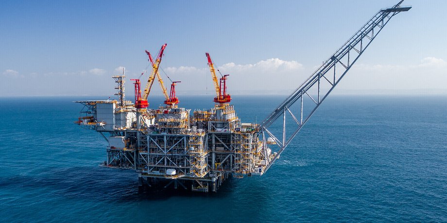 Платформа для добычи газа , добыча израильского газа, месторождение "Левиафан" в Израиле.