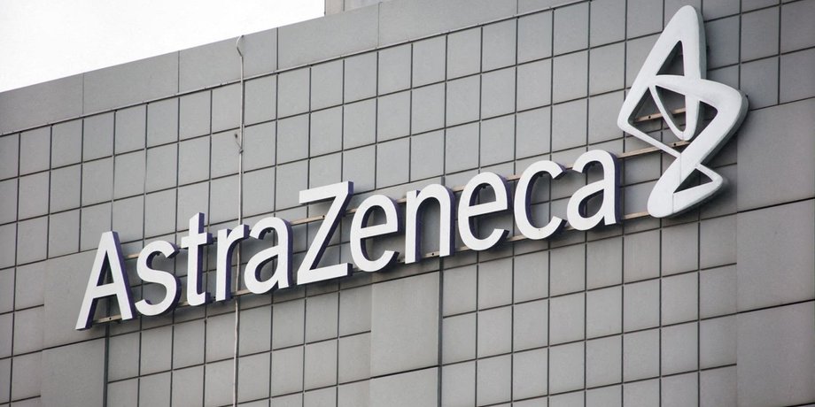 коронавирус, пандемия COVID-19, вакцина AstraZeneca, вакцинация населения, суд против AstraZeneca