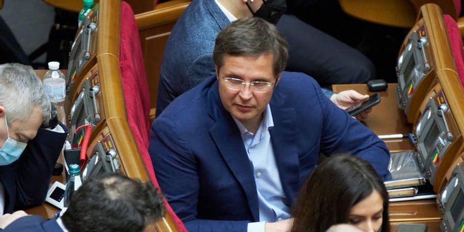 Холодов, слуга народа, Холодова исключили, нардеп