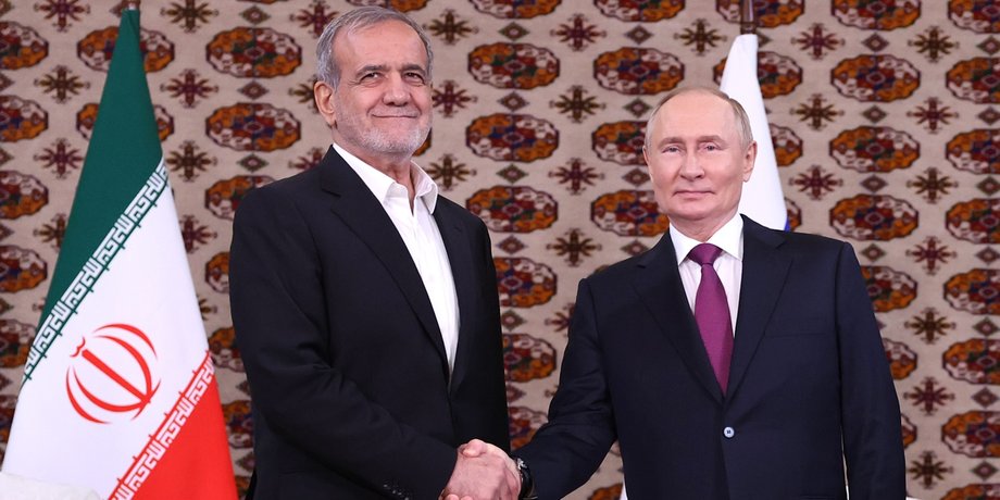 іран прапор, масуд пезешкіан, путін, росія іран