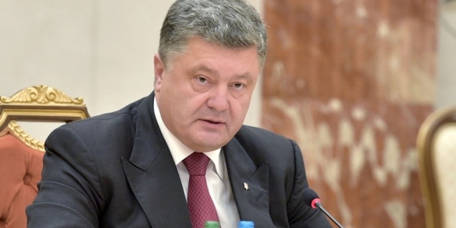 Петр Порошенко на переговорах в Минске / Фото пресс-службы президента Украины