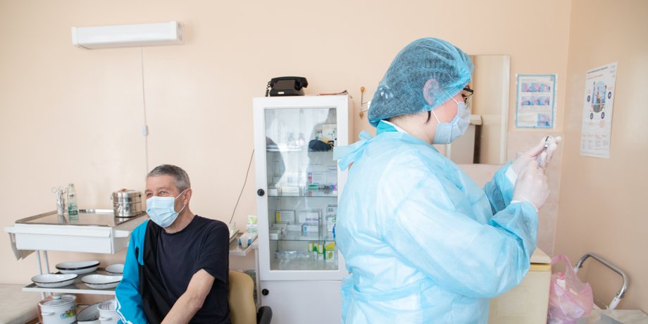 COVID-19, COVID-19 в Україні, вакцина від коронавірусу, вакцинація в Україні, коронавірус