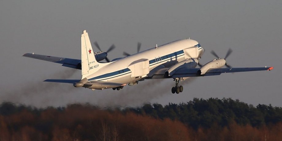 Повітряний пункт управління Іл-22