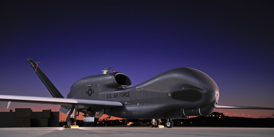 RQ-4A у небі над україною