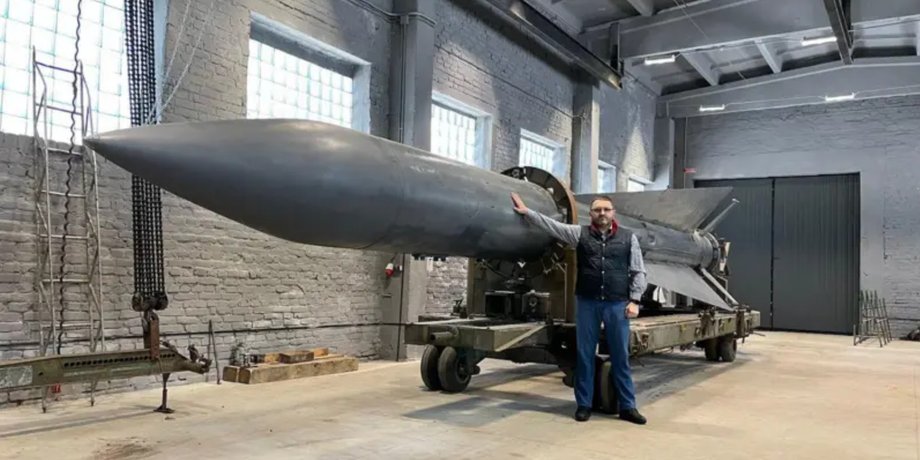 Українські конструктори створили ракету Orbit Launcher, яка стартувала з палашута з літака