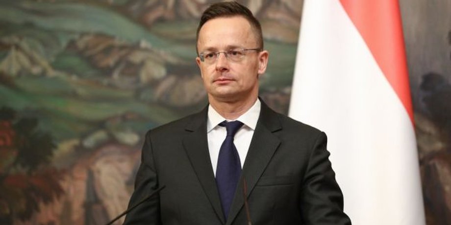 Петер Сийарто