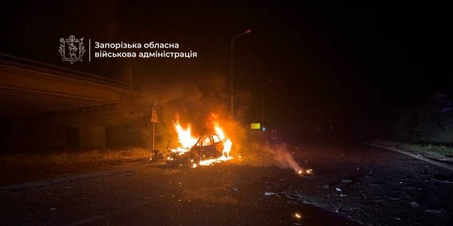 пожар на мосту в Запорожье после атаки РФ 6 октября