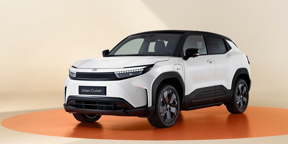 Toyota Urban Cruiser, новый Toyota Urban Cruiser, электромобиль Toyota, электромобиль Toyota