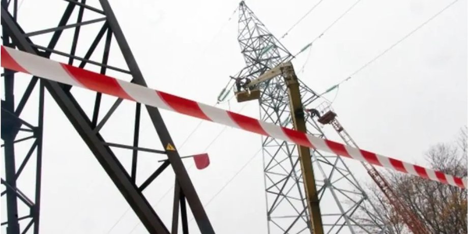 электроопоры, поврежденные электроопоры, поврежденные электросети