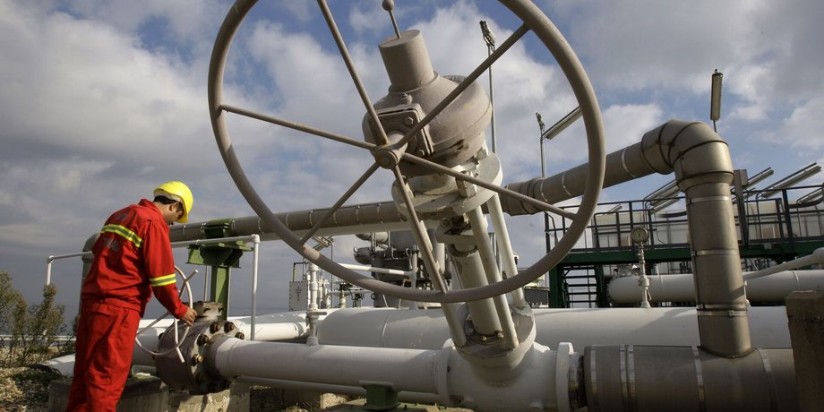 газопровод, газовый хаб, газовщик, трубопровод