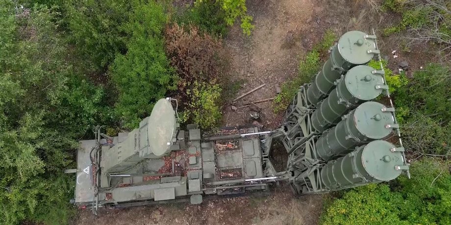 Зенітно-ракетний комплекс РФ ЗРК С-300В