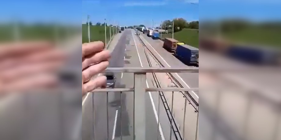 шеренга фур, протест далекобійників, водії фур страйк, страйк далекобійників, далекобійники проти мобілізації, мобілізація бронь далекобійники