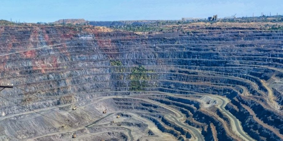 Південний ГЗК призупиняє роботу