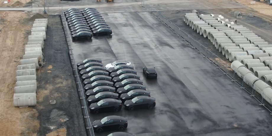 Гигафабрика Тесла в Берлине, Tesla Model Y, завод Tesla в Германии, электромобили Tesla, кроссоверы Tesla