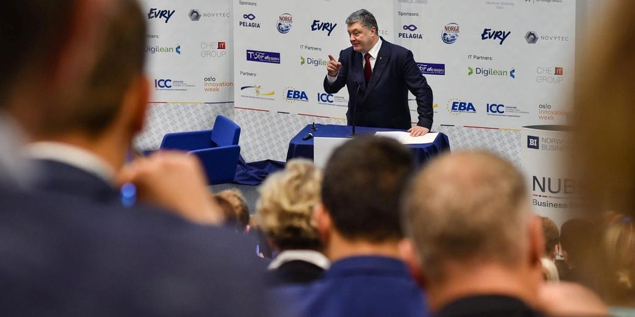 Порошенко на встрече с бизнесменами / Фото: facebook.com/petroporoshenko