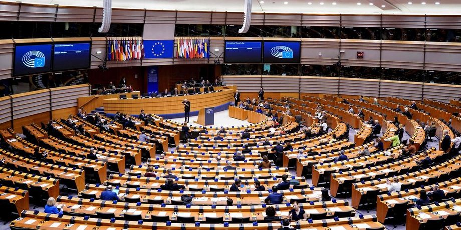 европарламент