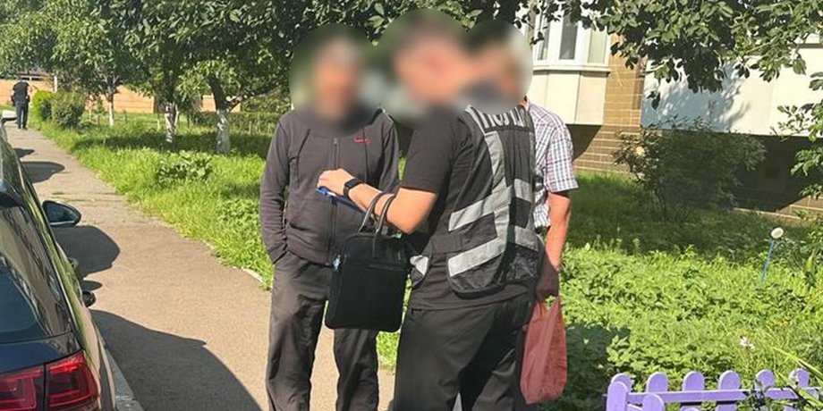 Поліція повідомляє про підозру через махінації з медичними довідками