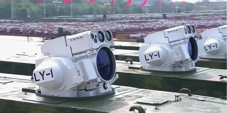 Лазерные установки на параде