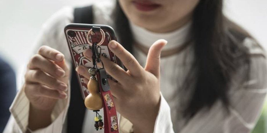 Instagram анонсировал новые функции для пользователей-подростков