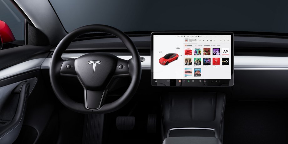 Tesla, Tesla Model 3, Інтер'єр, Авто, Автомобілі, Електромобілі, Фото, Хакери, Злом, Нагорода, Кібербезпека