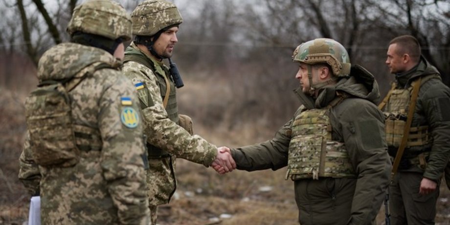 Володимир Зеленський, Велика сімка, Донбас, G7, передова
