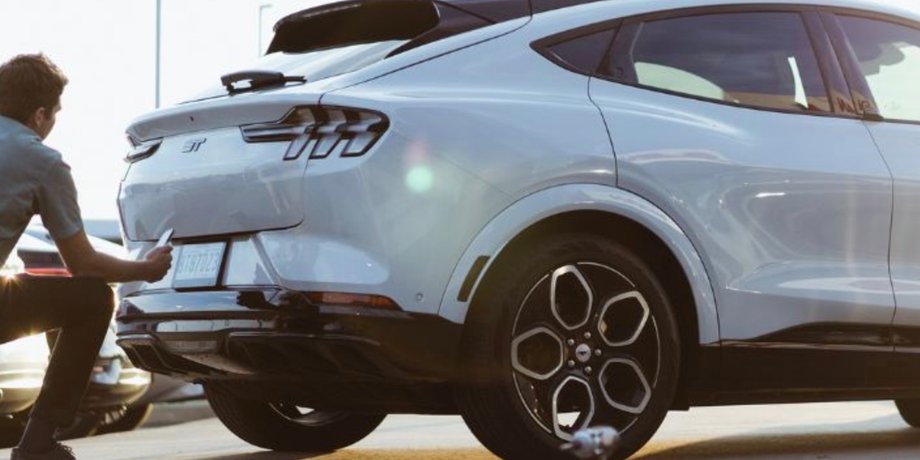 Ford, Ford Mustang, Авто, Автомобілі, Номерні знаки, Цифрові номерні знаки, Технології, Фото