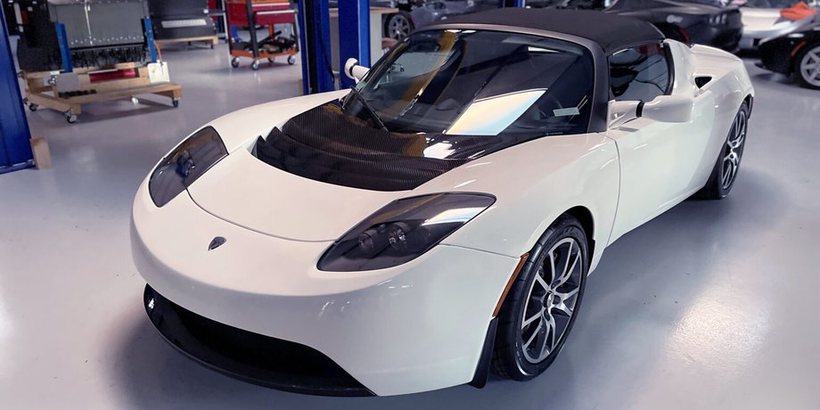Tesla Roadster, Tesla Roadster 2010, электромобиль Tesla, капсула времени