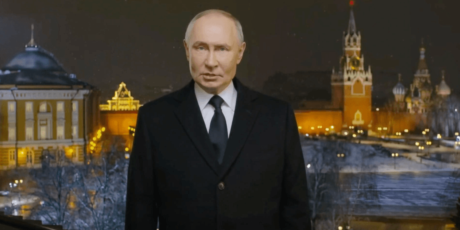 у новорічному зверненні путіна помітили дивний інцидент
