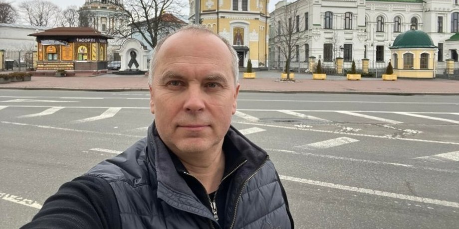 Нестор Шуфрич покинув Україну