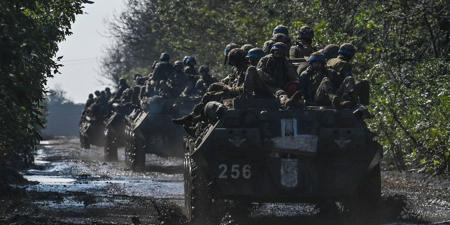 ВС РФ, армия РФ, российские войска, колонна, техника, пехота, война, война в Украине