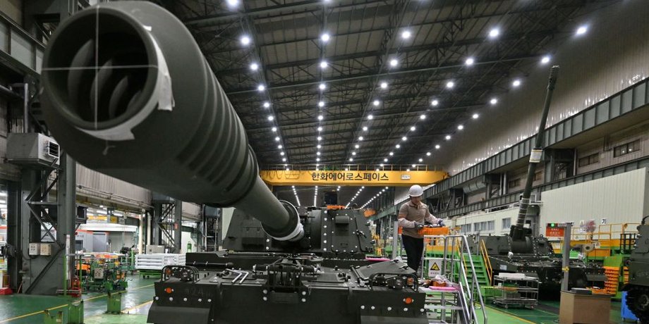 Hanwha Aerospace Co, самоходная гаубица К9, поставки вооружения в Украину, оружие из Южной Кореи, Южная Корея обеспечит вооружение для Украины, Южная Корея гаубицы К-9