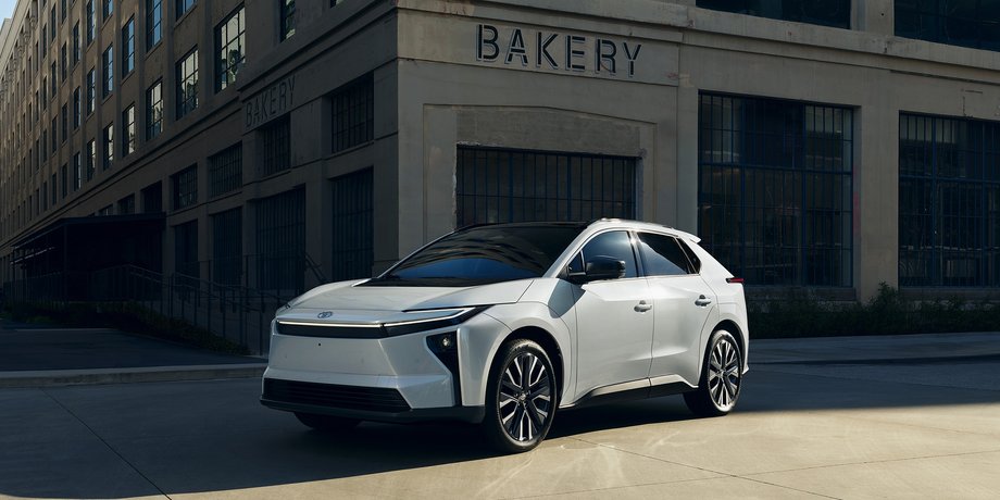 Toyota bZ, нова Toyota bZ, електромобіль Toyota bZ, кросовер Toyota