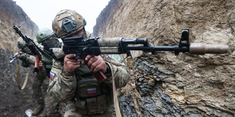 Российские военные во время учений