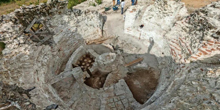 Археологи никогда не видели такой в Римской империи: найдена 1700-летняя баня императора