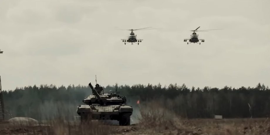 танки та гелікоптери