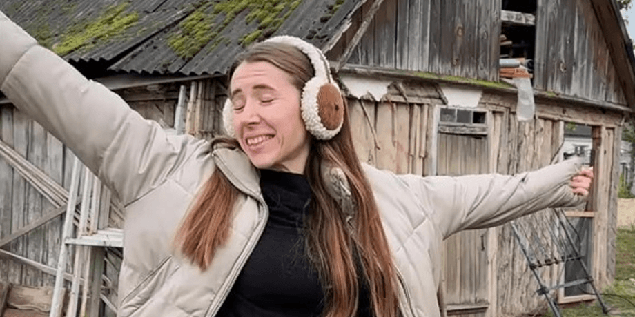 Алина Хлебко ремонтирует дом