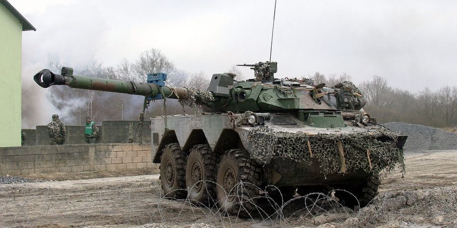 танк AMX-10RC