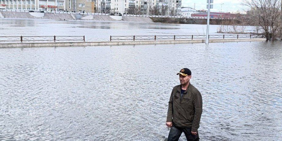 Наводнение РФ, наводнение Курган, Курган река Тобол, Тобол наводнение, чрезвычайная ситуация РФ, дамба Тобол, дамба Курган