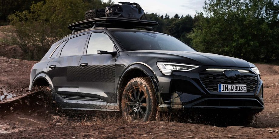 Audi Q8 E-Tron edition Dakar, Audi Q8 E-Tron, Audi Q8, электромобиль Audi, кроссовер Audi, новый Audi Q8 E-Tron
