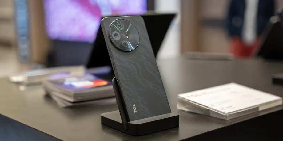 Бюджетный смартфон TCL 60 XE NxtPaper NxtPaper 5G