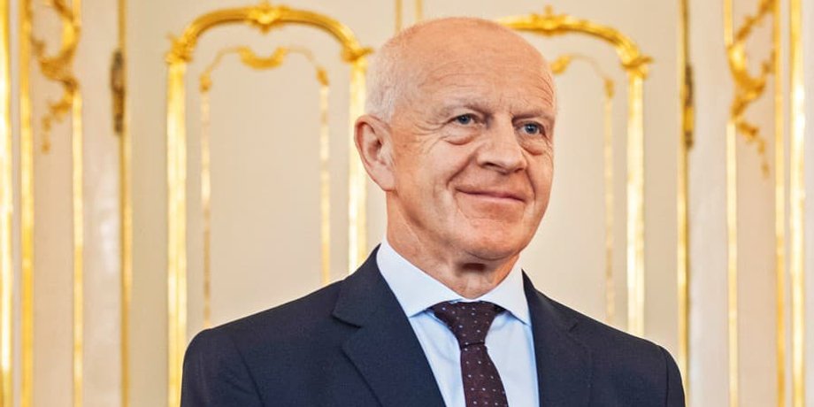 Министр Йозеф Бирес