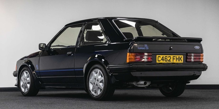 Автомобиль Ford Escort 1986 года